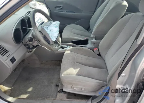 2004 Nissan Altima Base from USA, damaged, VIN 1N4AL11D94C123051